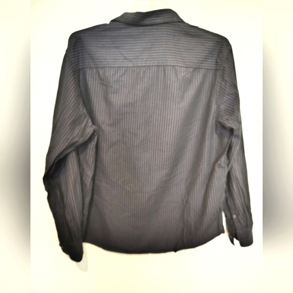 Perry Ellis Dark Striped Button Down Shirt 100% Cotton - Picture 2 of 4